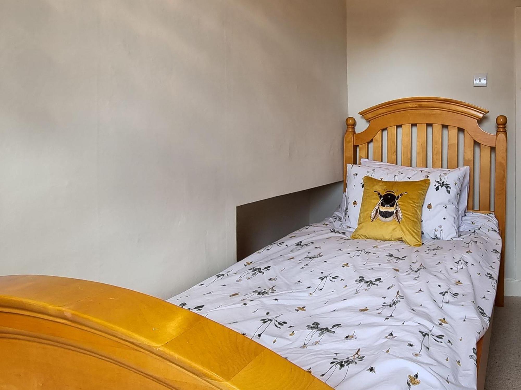 Plum Cottage Касъл Кери Екстериор снимка